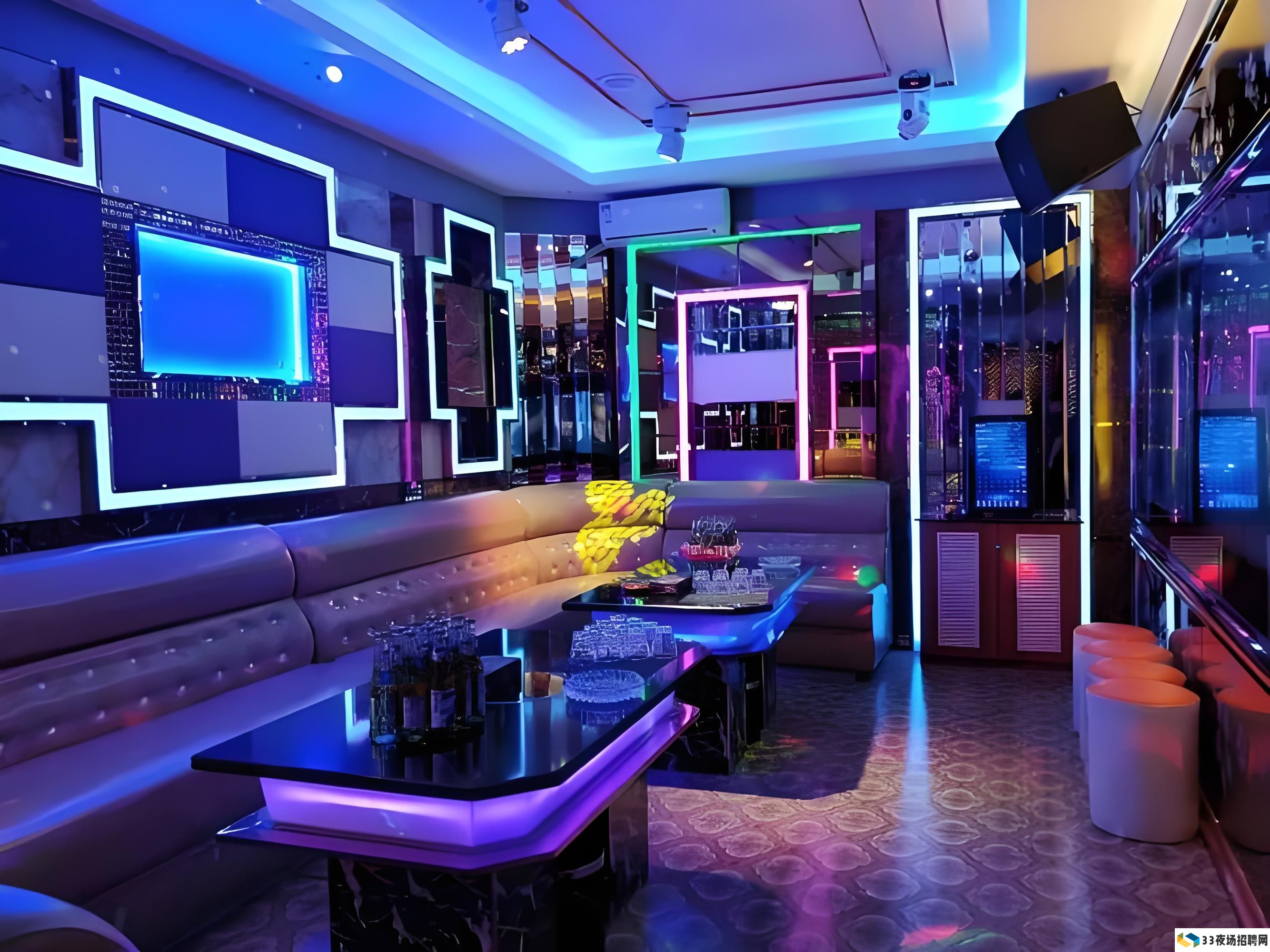 福州东街口夜生活新地标：夜幕下的潮流酒吧魅力